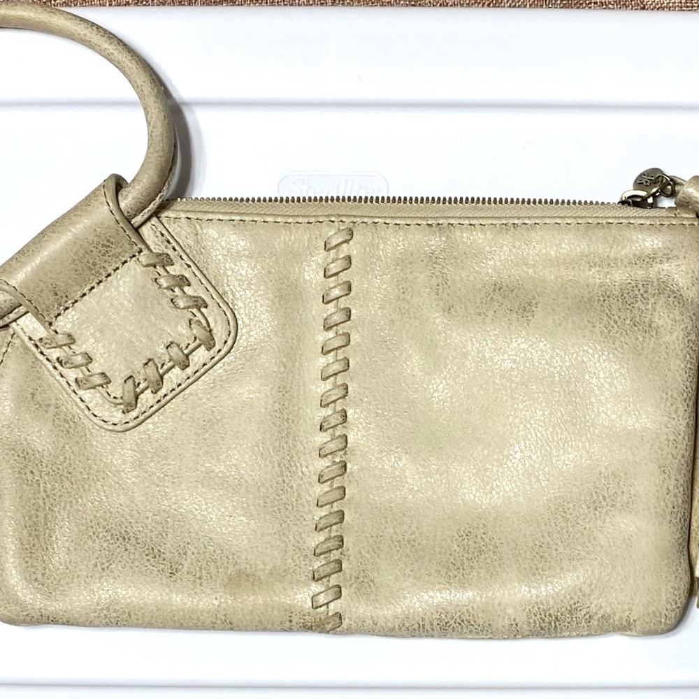 HOBO WRISTLET